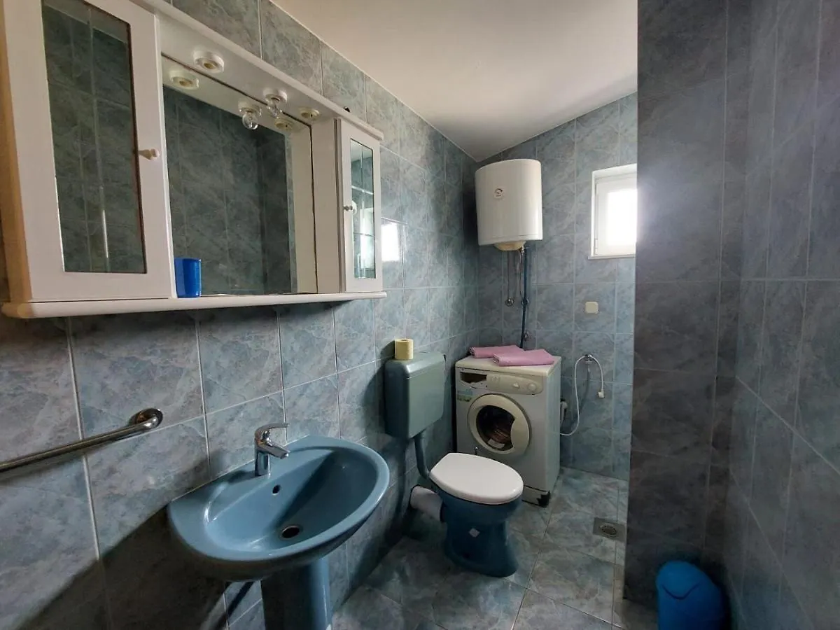 Apartments Mladen Trogir